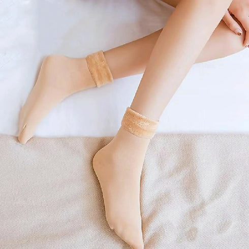 Winter Warm Stylish 4 Pairs solid short thick socks